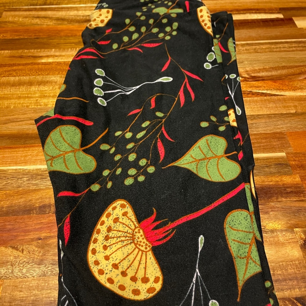 Lularoe OS One Size Leggings